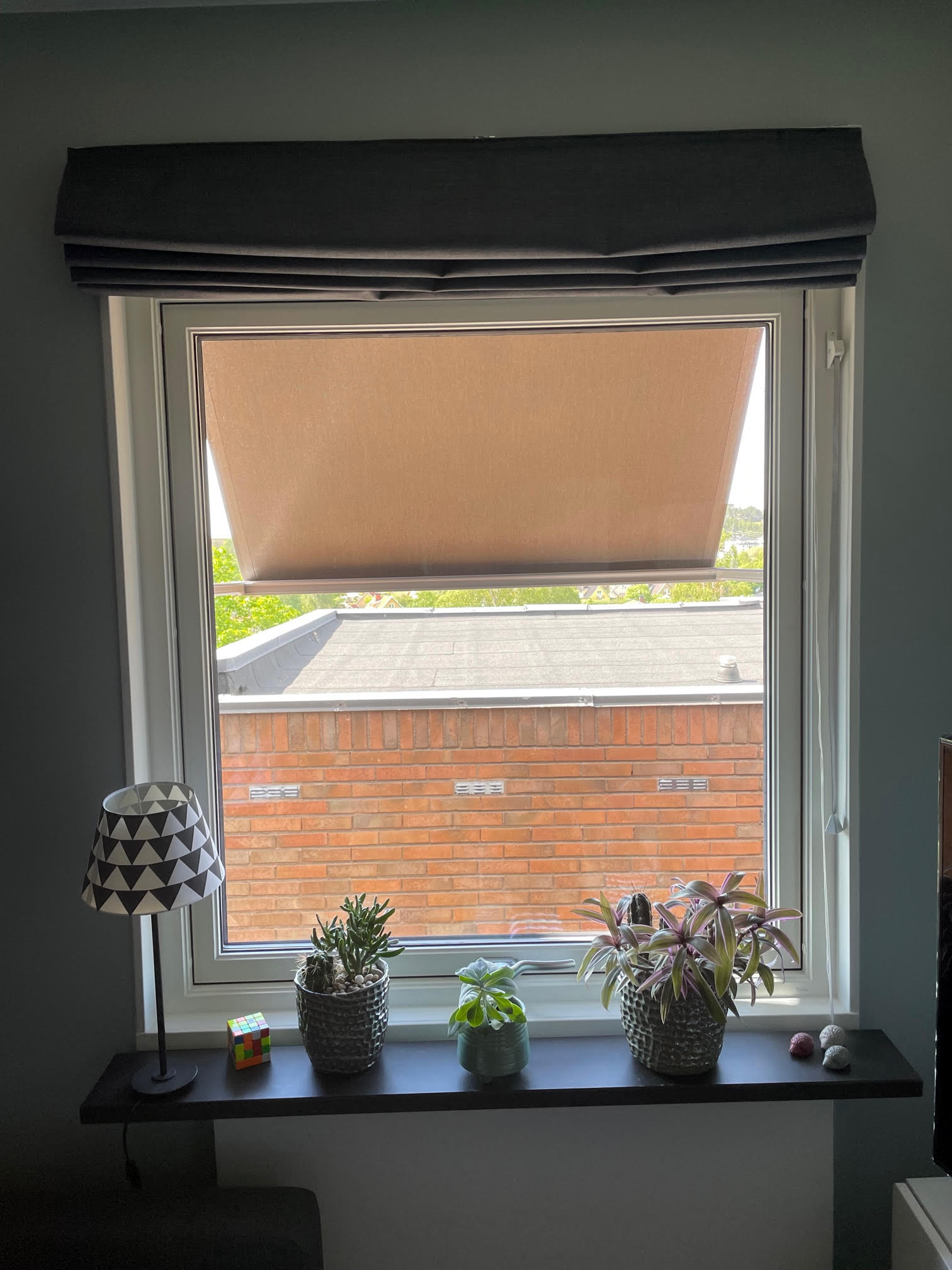 Nytt fönster med fönstermarkis